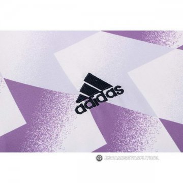 Camiseta de Entrenamiento Real Madrid 22-23 Blanco y Purpura