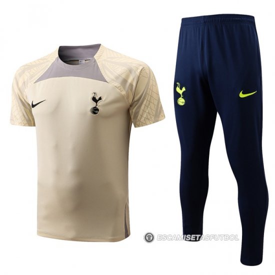 Chandal del Tottenham Hotspur Manga Corta 22-23 - Haga un click en la imagen para cerrar