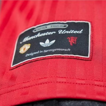 Camiseta Manchester United Icon 25-26