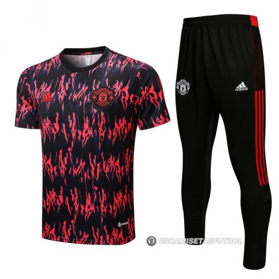 Chandal del Manchester United Manga Corta 2022 - Haga un click en la imagen para cerrar