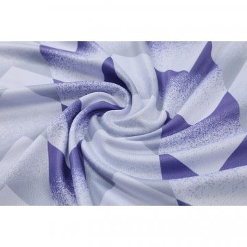 Chandal del Real Madrid Manga Corta 22-23 Blanco y Purpura - Pantalon Corto