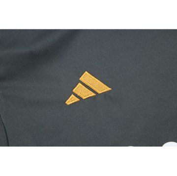 Chandal del Real Madrid Manga Corta 23-24 Verde - Pantalon Corto