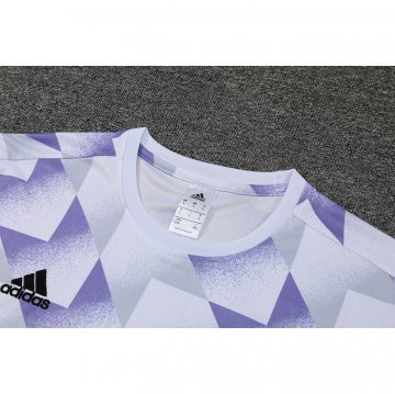 Chandal del Real Madrid Manga Corta 22-23 Blanco y Purpura - Pantalon Corto