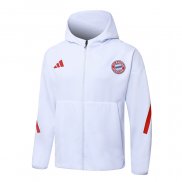 Chaqueta con Capucha del Bayern Munich 25-26 Blanco