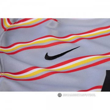 Camiseta Pre Partido del Liverpool 2022 Gris