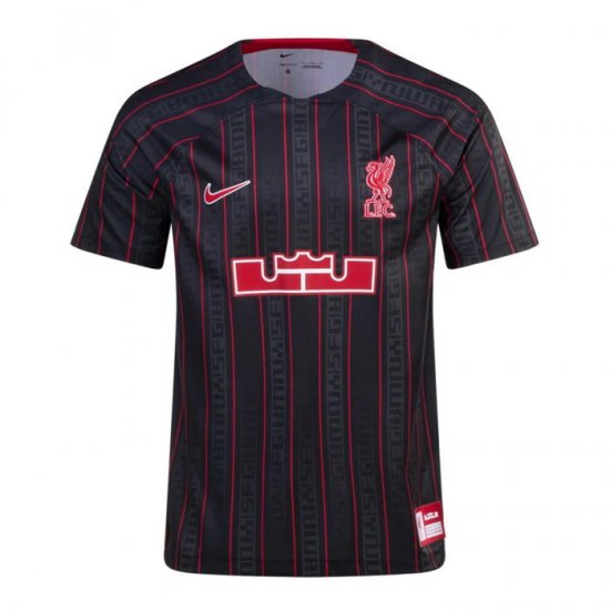 Camiseta de Entrenamiento Liverpool x LeBron James 2023 - Haga un click en la imagen para cerrar