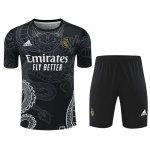 Chandal del Real Madrid Dragon Manga Corta 24-25 Negro - Pantalon Corto