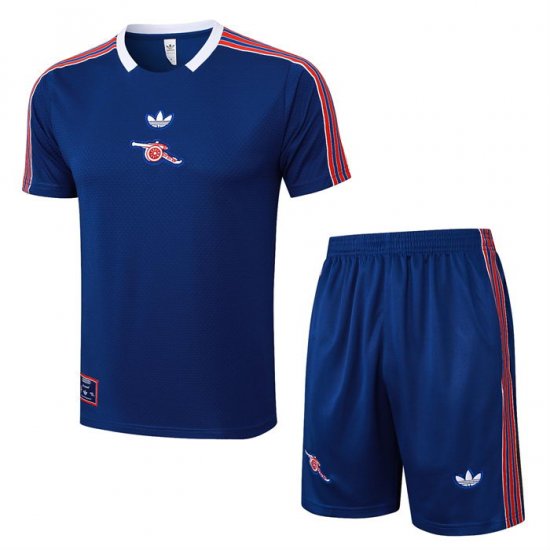 Chandal del Arsenal Manga Corta 25-26 Azul - Pantalon Corto - Haga un click en la imagen para cerrar