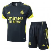 Chandal del Real Madrid Manga Corta 25-26 Negro Amarillo - Pantalon Corto