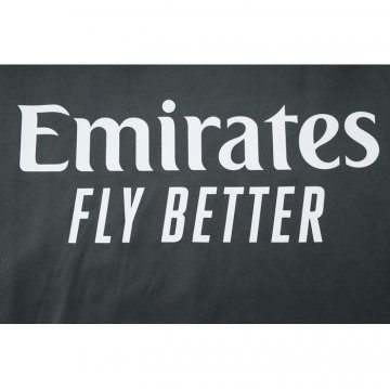 Chandal del Real Madrid Manga Corta 23-24 Verde - Pantalon Corto