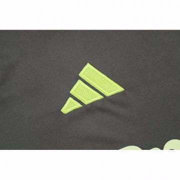 Chandal del Real Madrid Manga Corta 25-26 Gris Verde - Pantalon Corto