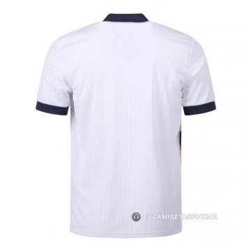 Camiseta Real Madrid Icon 22-23