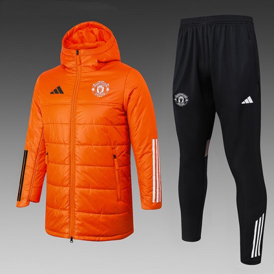 Chandal de Invierno del Manchester United 25-26 Naranja - Haga un click en la imagen para cerrar