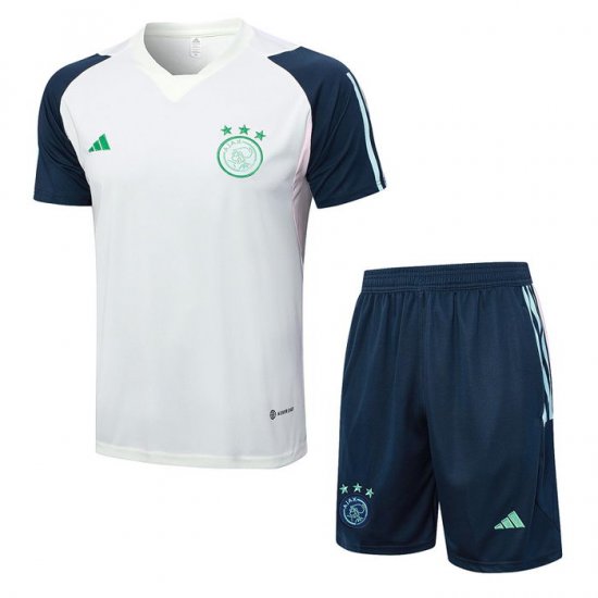 Chandal del Ajax Manga Corta 23-24 Verde - Pantalon Corto - Haga un click en la imagen para cerrar