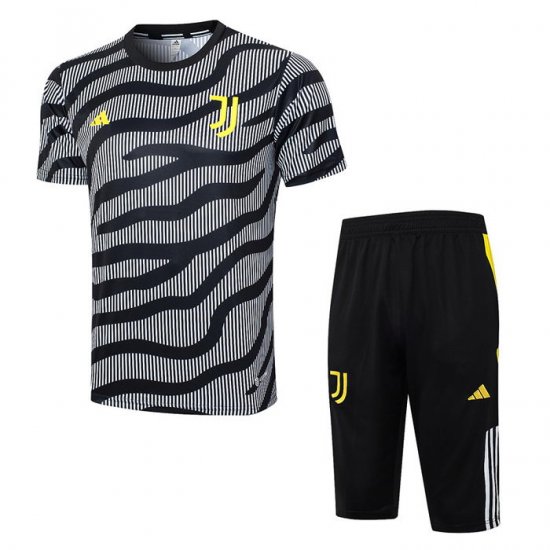 Chandal del Juventus Manga Corta 2023 Negro - Pantalon Corto - Haga un click en la imagen para cerrar